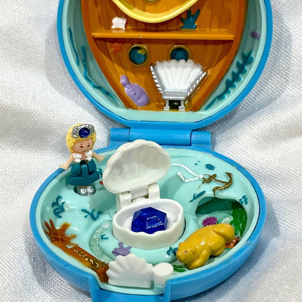 Vintage Polly Pocket 1992 Jeweled Sea COMPLETE Blue Gem Treasure